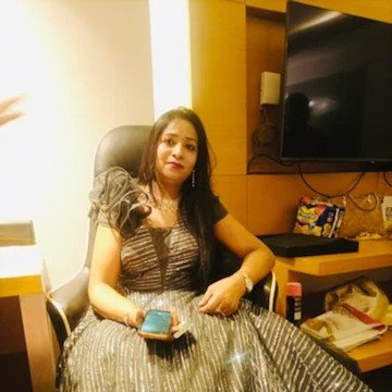 Client makeover in progress at Jannat studio Lucknow